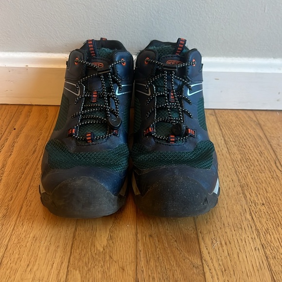 Keen Kids Wanduro hiking boots size 3 - Picture 2 of 8